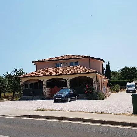 Apartment Finida *